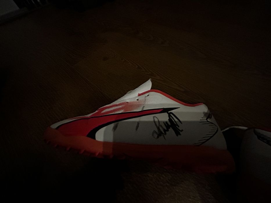 Ghete fotbal teren sintetic