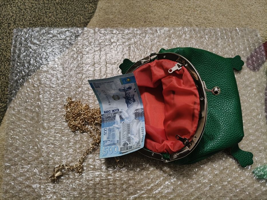 Детская сумочка лягушка