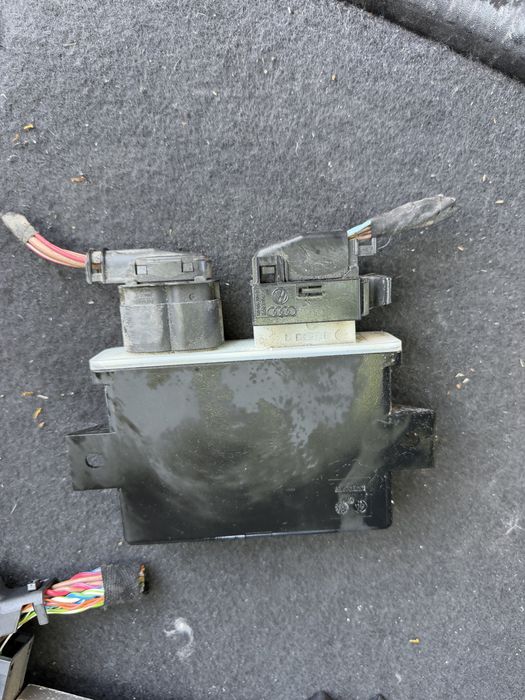 Модул AdBlue (SCR) за Audi Q5 (8R) / A6 / A8 | 4G0907355B | 8R0907101C