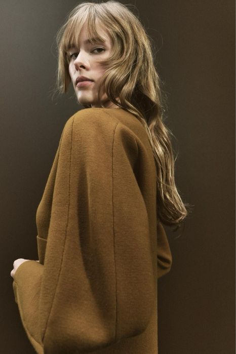 Жилетка Зара /Zara S размер / с етикет