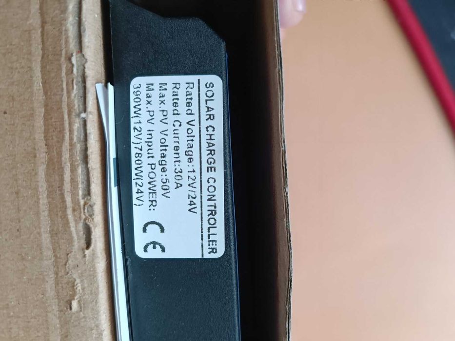 Incarcator/Charger Solar PWM  12V/24V 30A cu 2 porturi USB