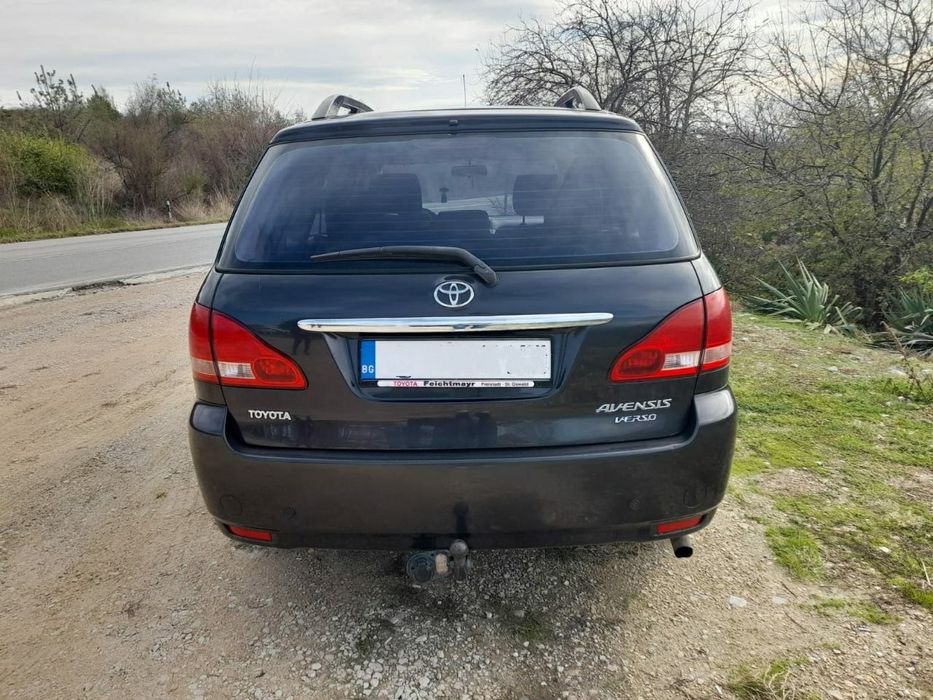 Toyota Avensis Verso  , 7местна