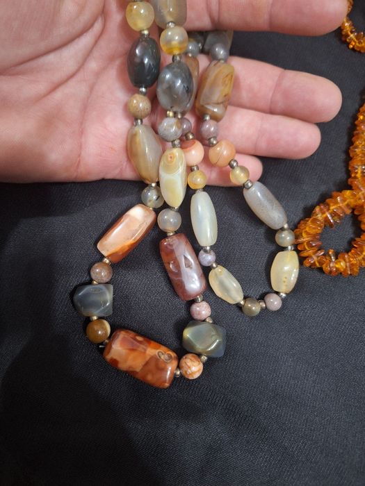 Старинна бижута естествен камък