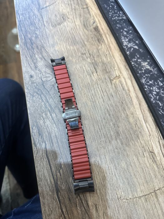 Garmin  Marq ремешок титановый