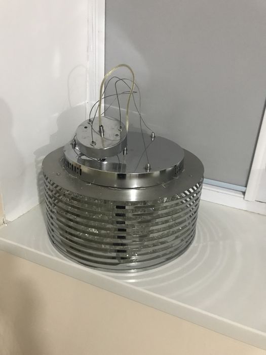 Хрустальная люстра