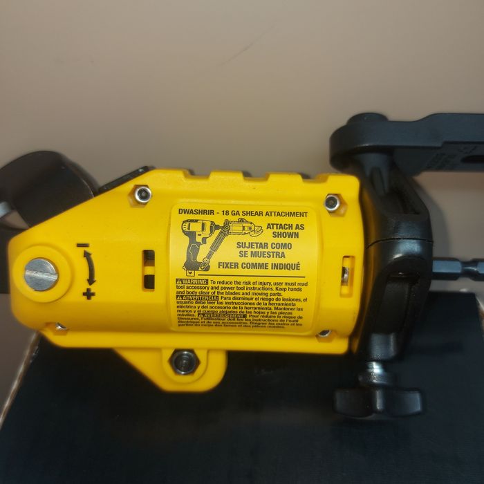 Удароустойчива приставка за ножици за ламарина 18GA DEWalt DT706