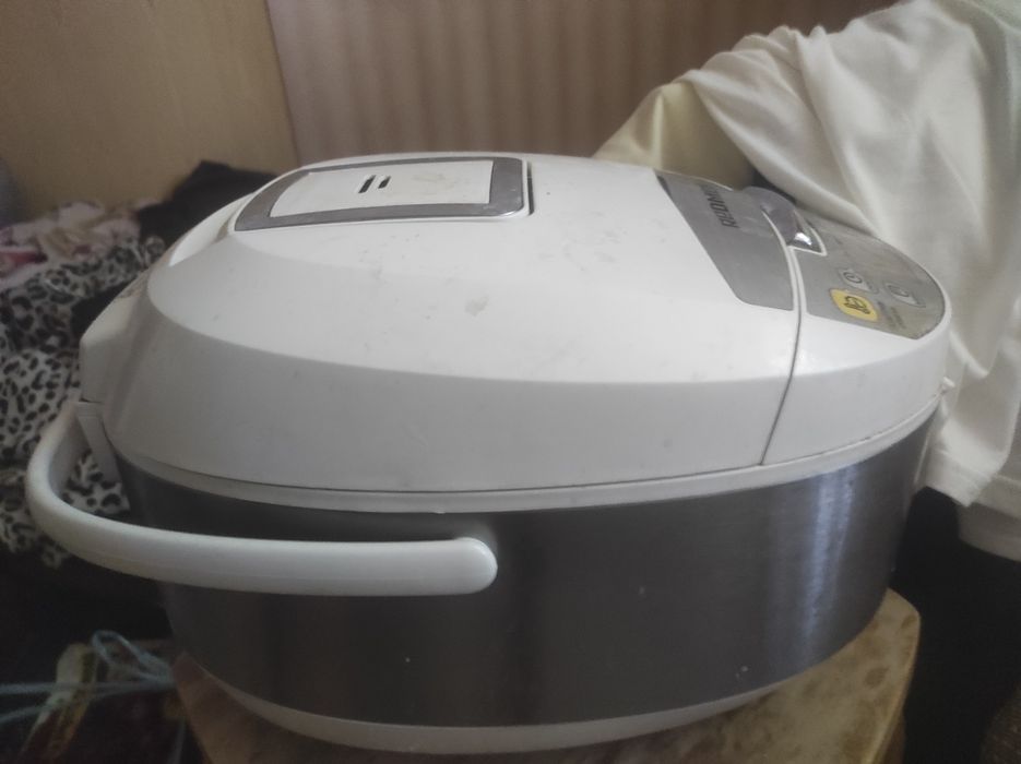 Продам мультиварку