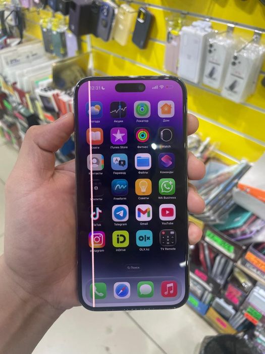 Продам айфон 14 про макс