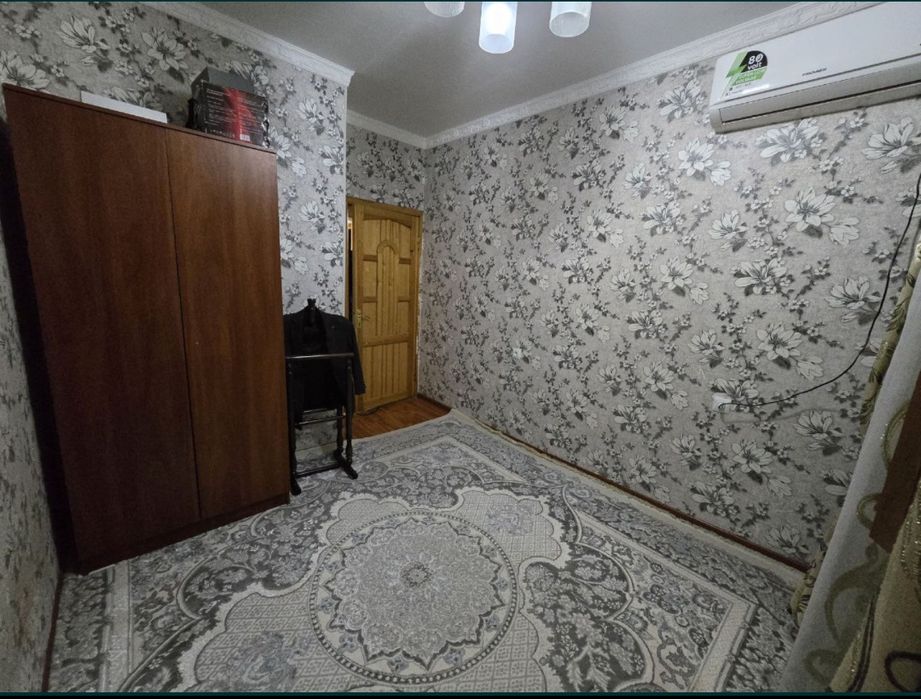 Yunusobod 7 kvartal 1 linya 4/3/4 uy Mebil texnikasi bn ipoteka