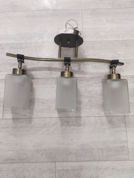 Люстра потолочная