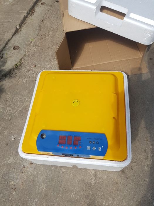 Incubator automat 48 oua, 80 W