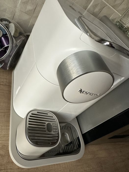 Espressor Nespresso by De’Longhi