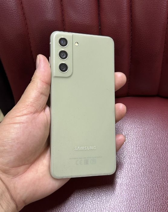 Samsung galaxy S21FE,5G.