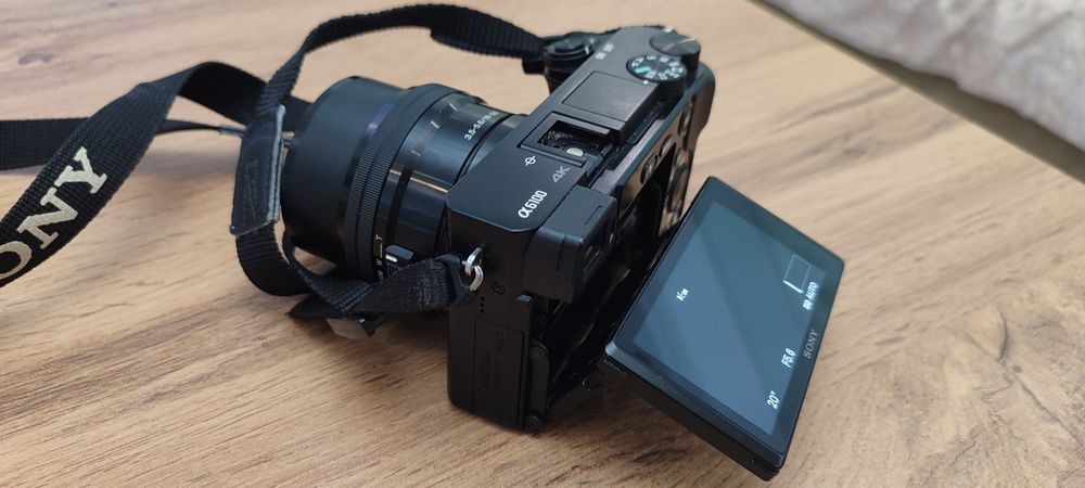 Sony a6100 беззеркалка-легенда