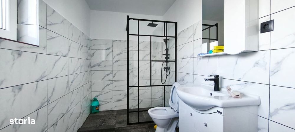 Casa Livezeni, la cheie, 109 mp utili, 200 mp teren