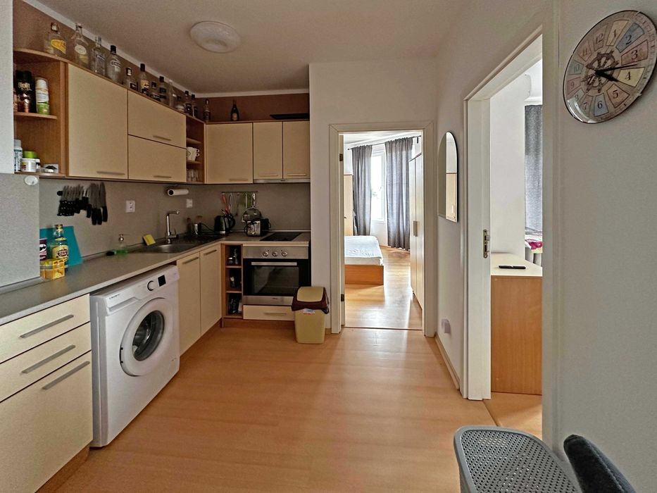 Продава се Тристаен апартамент в к.к. Слънчев бряг - 67 кв.м за 806 €/кв.м - Снимка #1