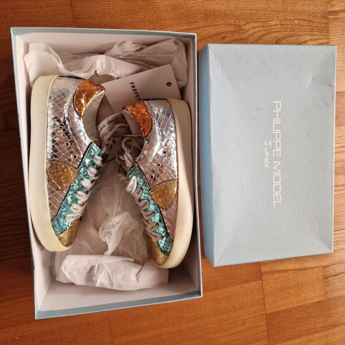 Sneakers kids 28  Philippe Model Paris Piele Piton .