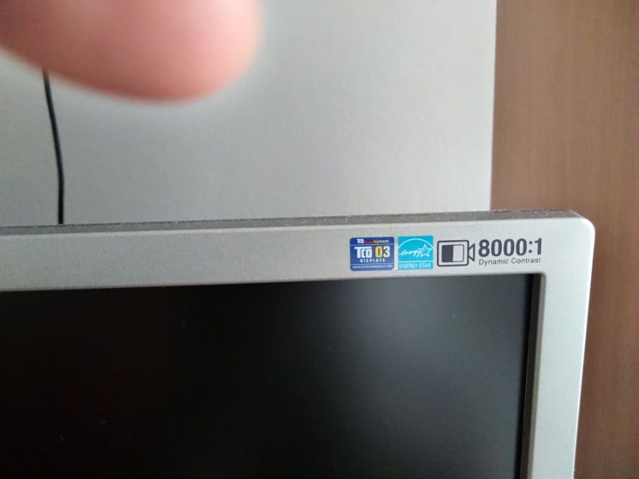 Vand monitor Samsung SyncMaster 2243NW!