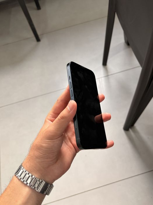 Iphone 13 srochna sotiladi