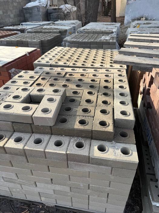 Завод по изготовлению кирпичей