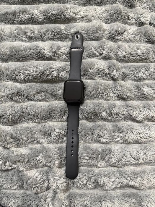 Продам Apple Watch 10 Батарея 100% Эпл Вотч 10