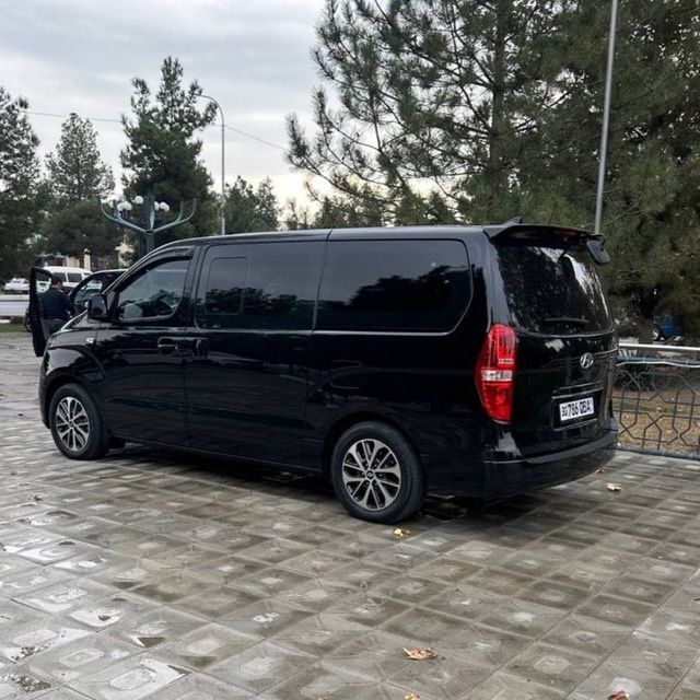 Hyundai Grand Starex 2019