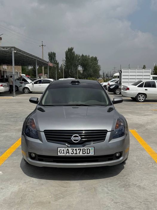 NISSAN ALTIMA Sotiladi yoki obmen! Xolati ideal, full navarod!