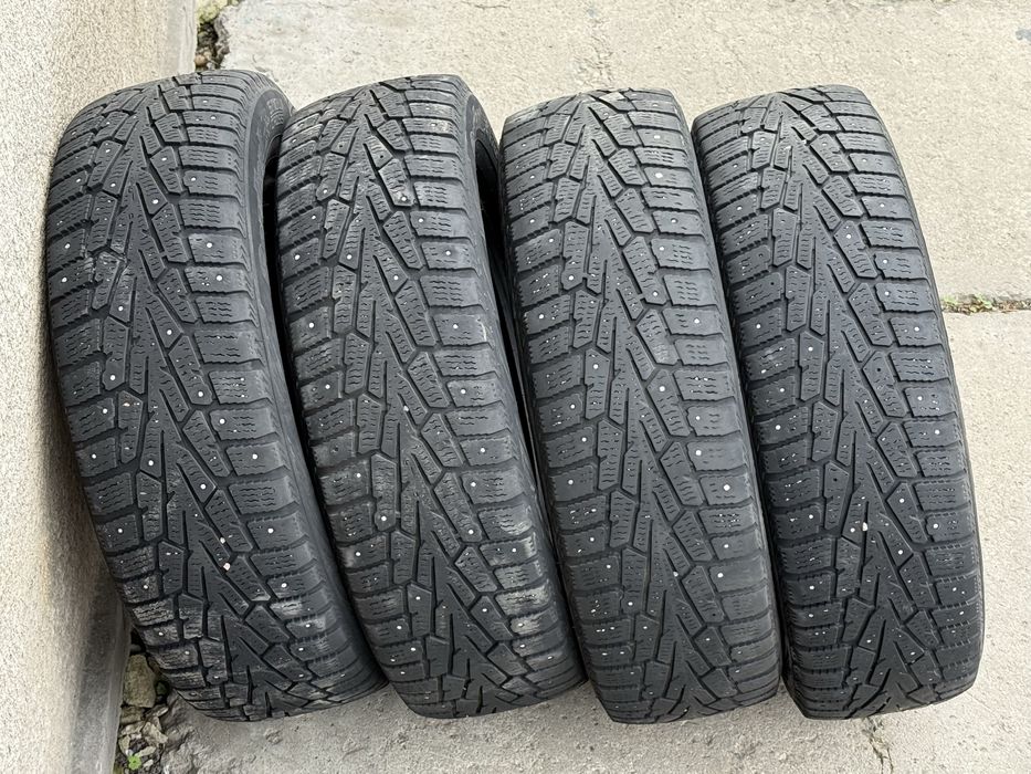 185|65 R15. Комплект шин.