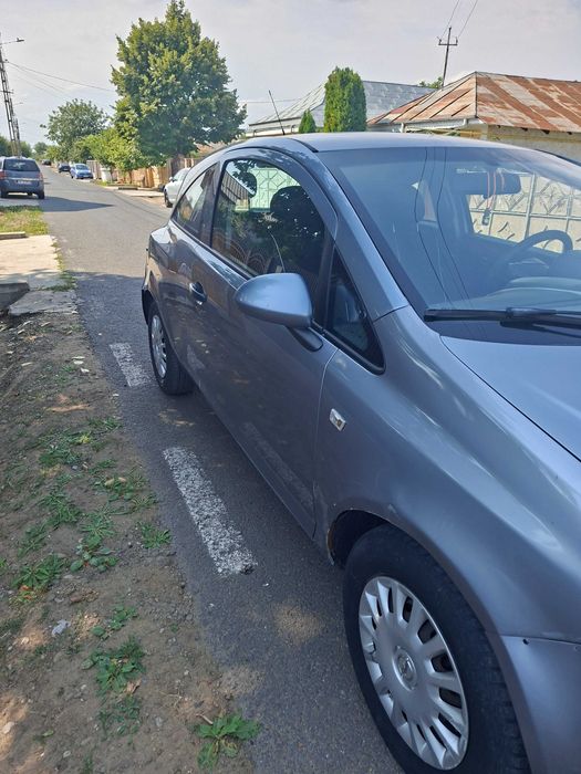 Opel corsa D 2008 1.2 benzina 60 cai
