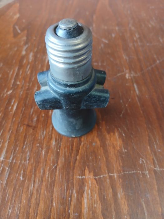 Кабел мостове и фасунка