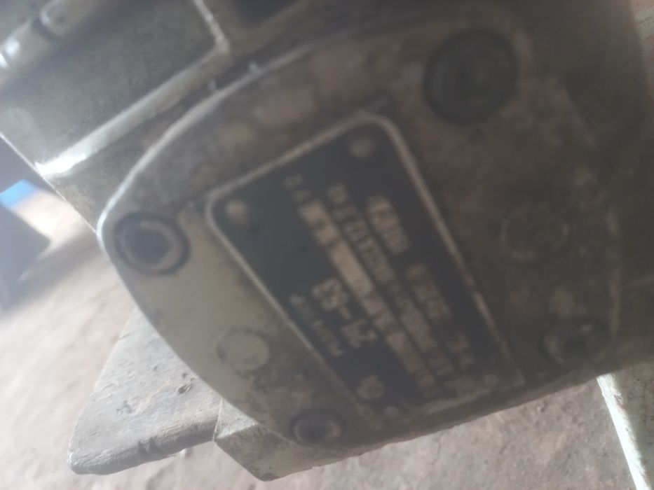 продам угловой редуктор