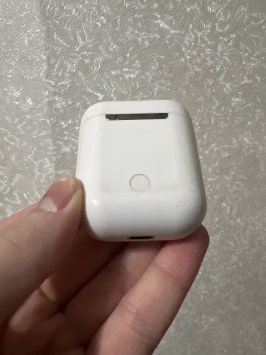 Аирподс 2 состояние хорошее