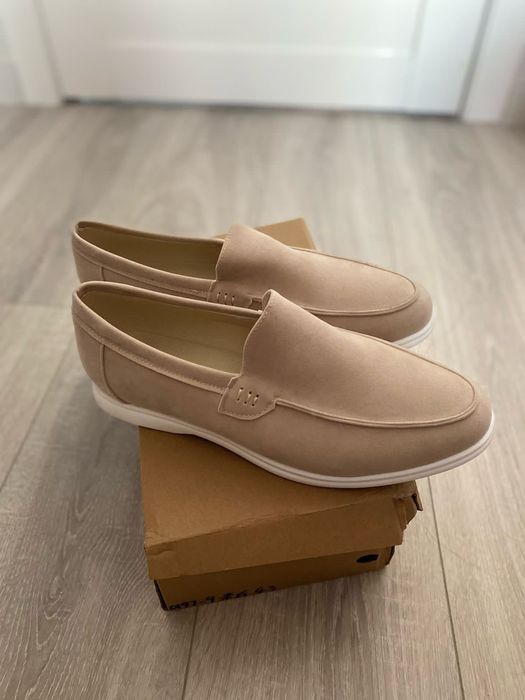 Лоферы бежевые мужские