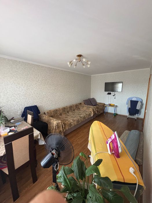 Продам 4-х комнатную квартиру