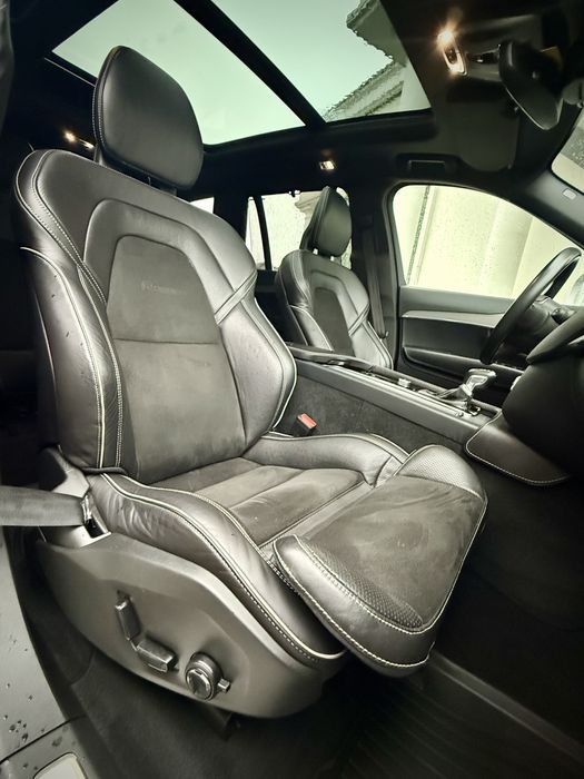 Volvo XC90 R Design D5 AWD 7 Locuri! Garantie 12 Luni