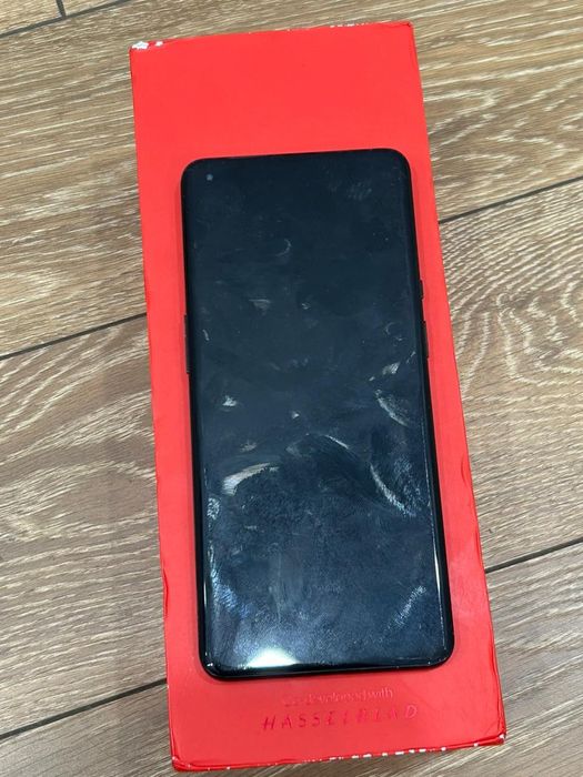 Обменяю свой oneplus9pro