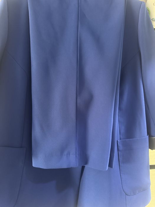 Костюм двойка синего цвета