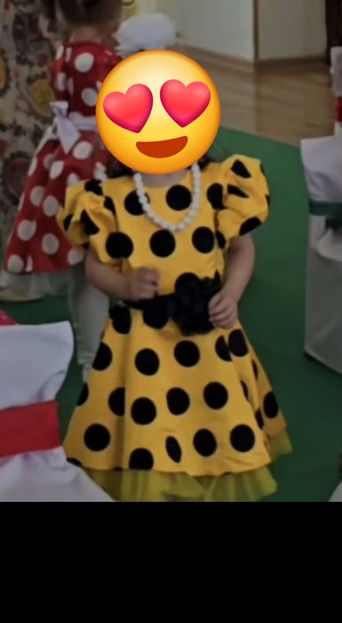 Платье в горошек