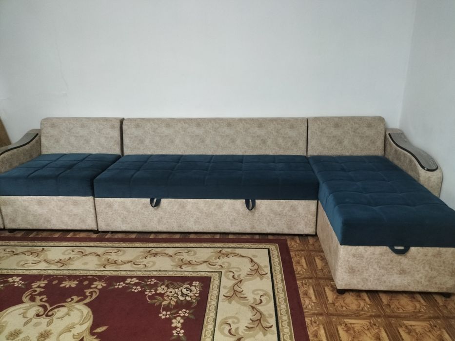 Продается диван угловой раздвижной
