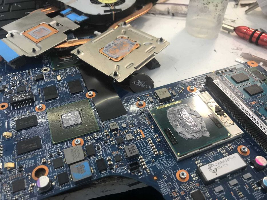 Программист - Айтишник, Установка программ, чистка и замена термопасты