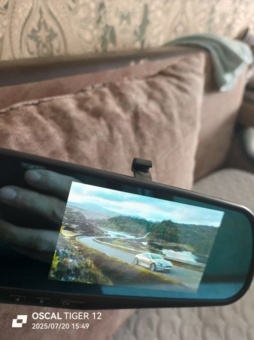 Продам зеркало видео регистратор