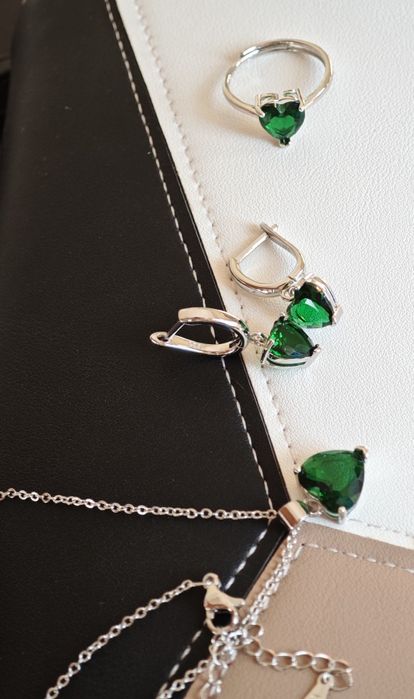 Сребърни комплекти бижута - нови