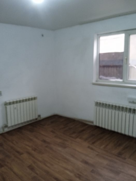 Сдам комнату в мкр улжан 1.