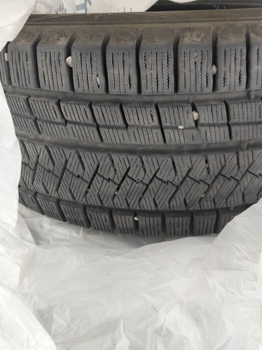 Продам зимние шины