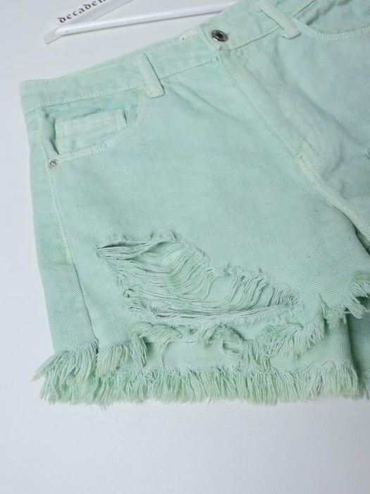 Шорты джинсовые на 25-26