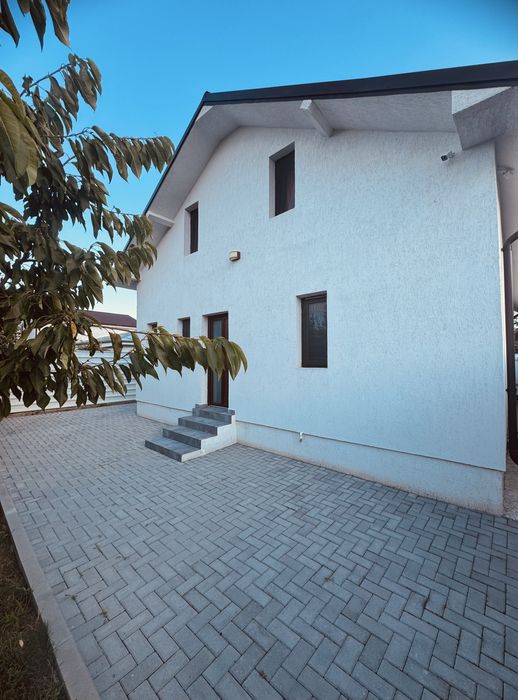 Casa de Vanzare Golesti