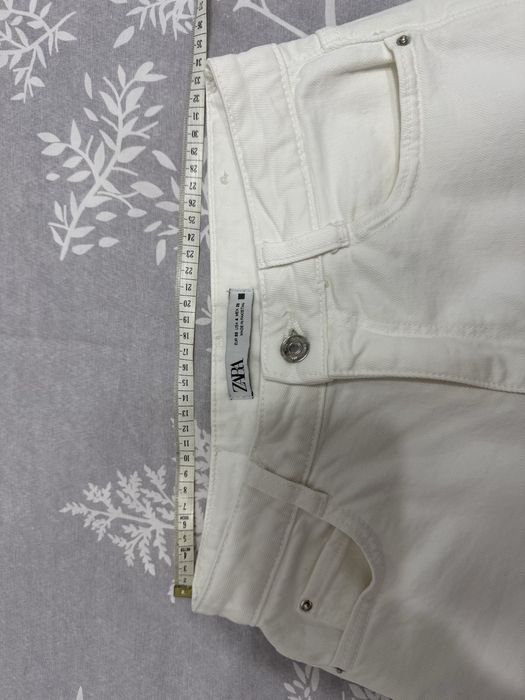 Дамски бели дънки ZARA