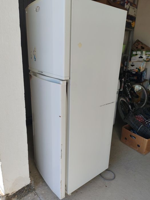 Холодильник рабочий