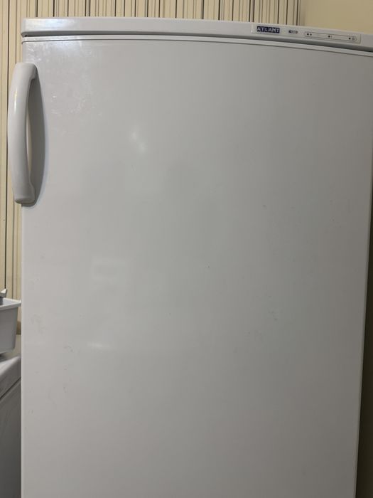 Морозильная камера вертикальный Атлант