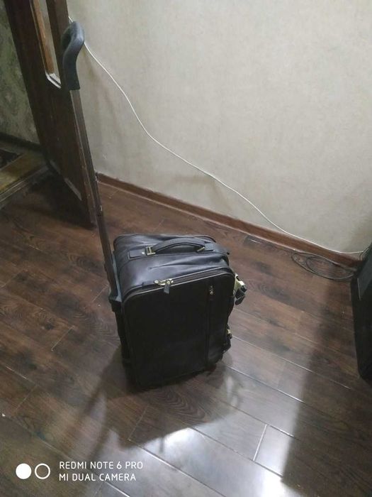 чемодан из натуральной кожи б\у